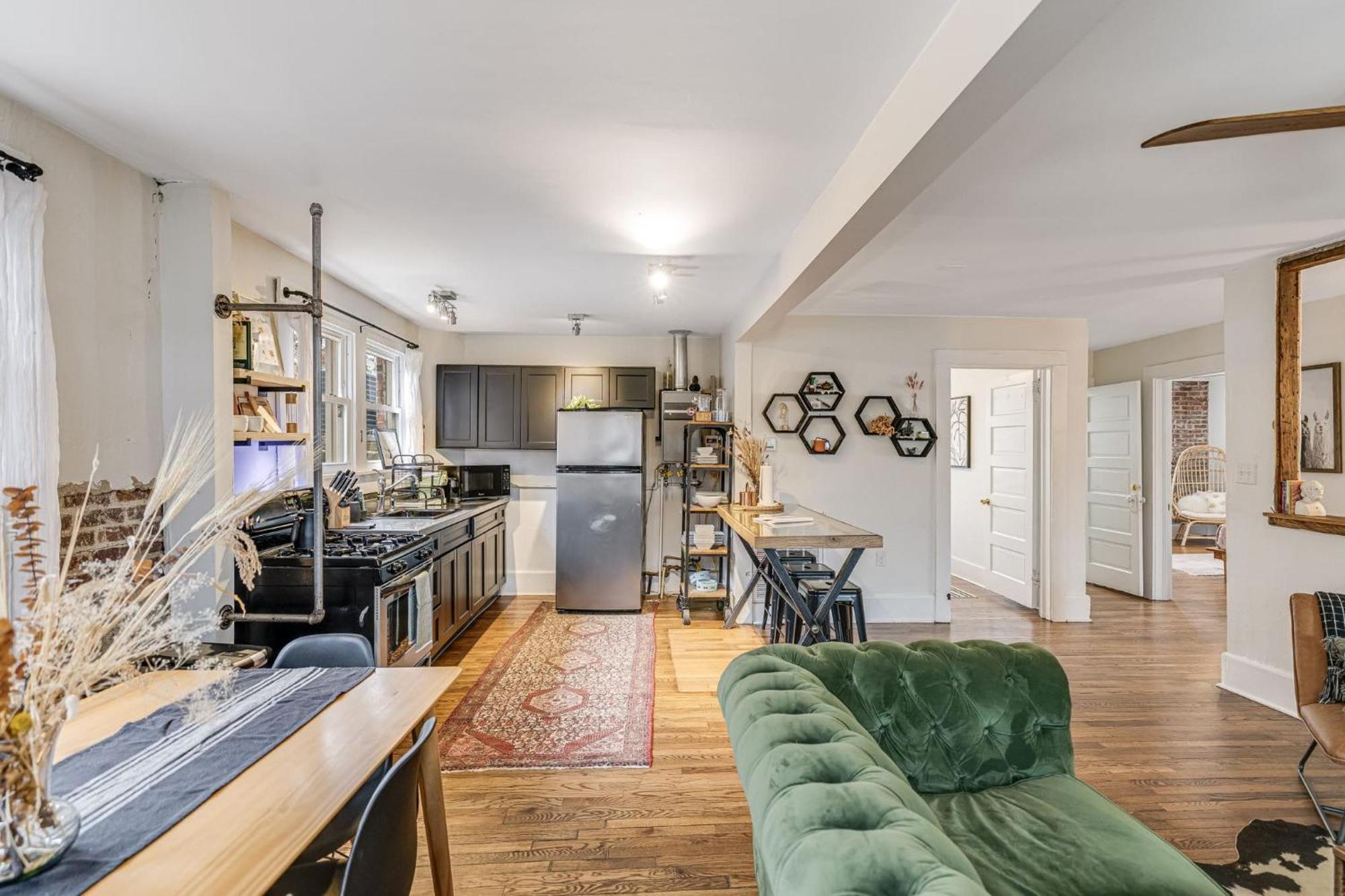 Riverside Trade Retreat Avantstay Industrial-chic Near Downtown